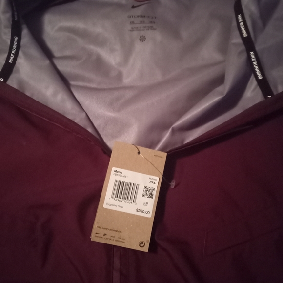 NIKE Windrunner size XXL Activewear Jacket for Men - Picture 3 of 3